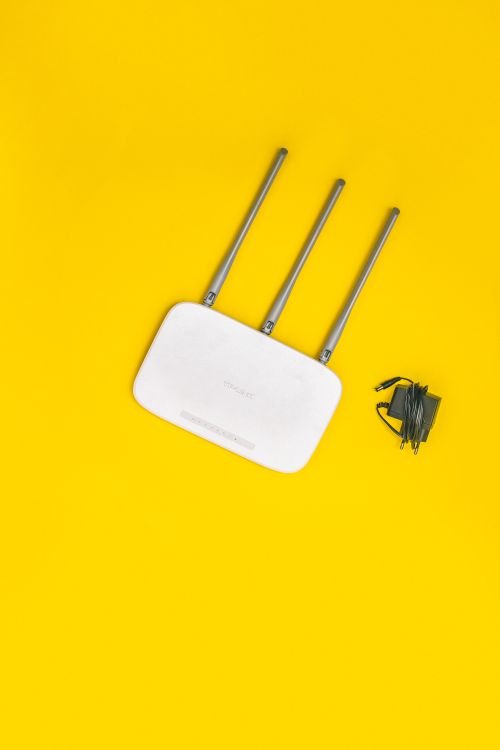 Home wifi router with cables, wifi keeps dropping fix